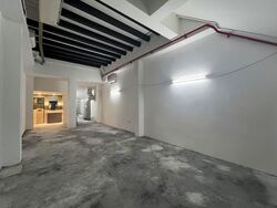 Lorong Telok (D1), Retail #576578721
